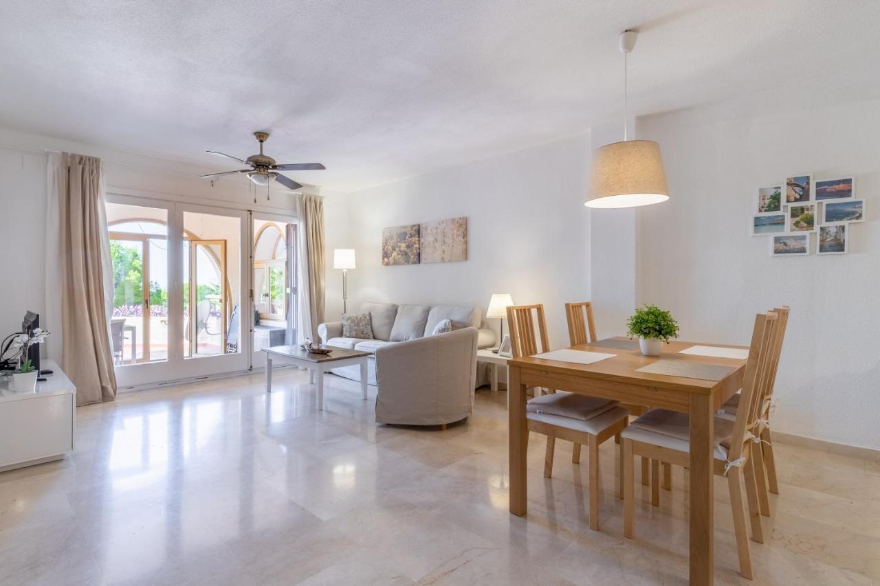 Simplicity Luxury Apartment ألتيا المظهر الخارجي الصورة